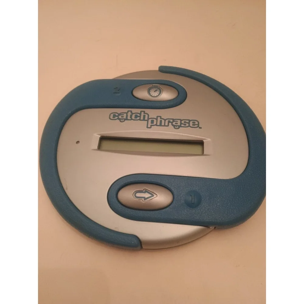 Hasbro 5712 Electronic Catch Phrase Blue Silver Battery Operated Handheld Game